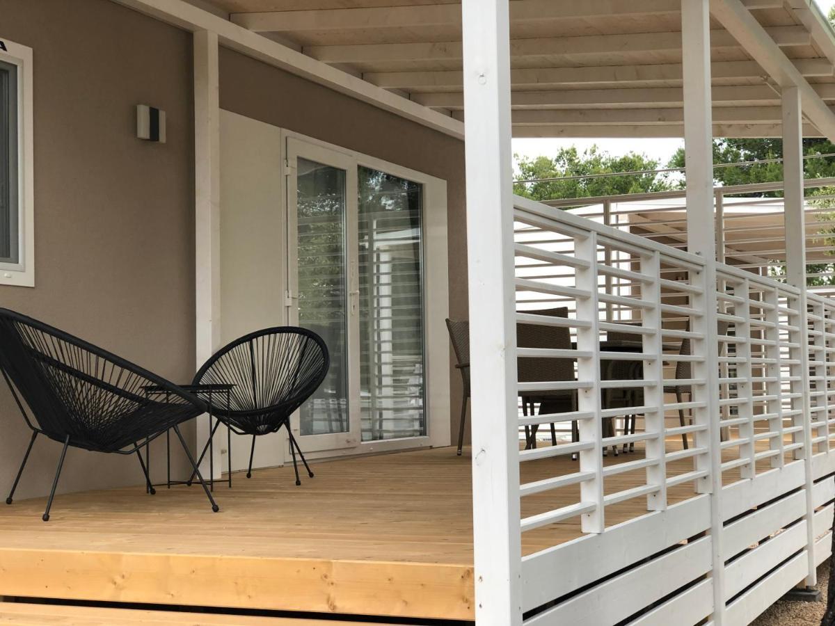 Mobil Homes Malufi 266 Jezera Exterior photo