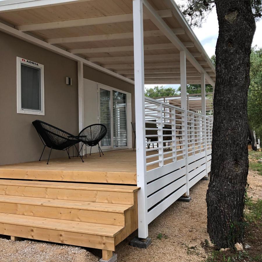 Mobil Homes Malufi 266 Jezera Exterior photo