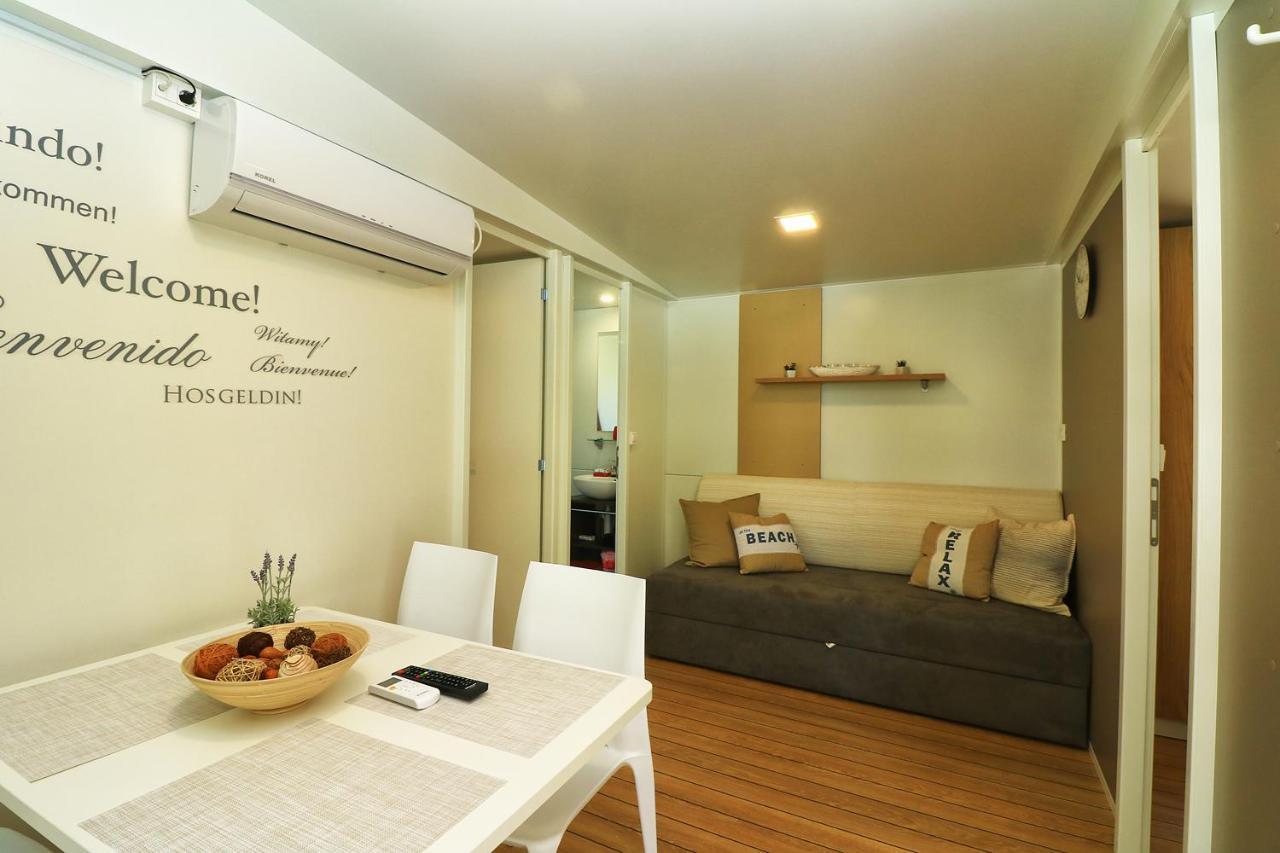 Mobil Homes Malufi 266 Jezera Exterior photo