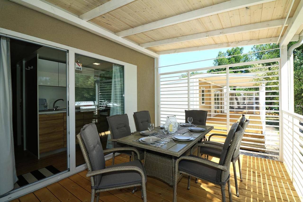 Mobil Homes Malufi 266 Jezera Exterior photo