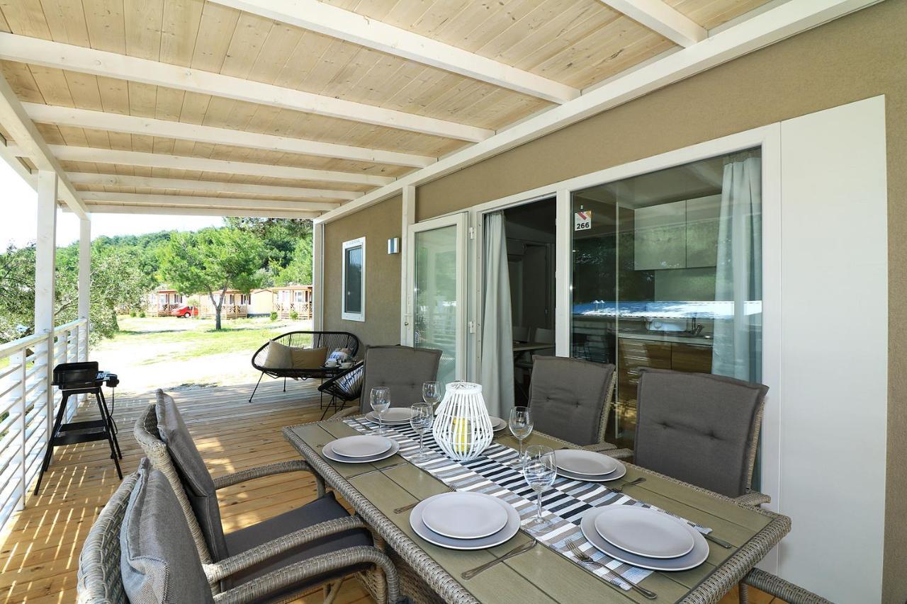 Mobil Homes Malufi 266 Jezera Exterior photo
