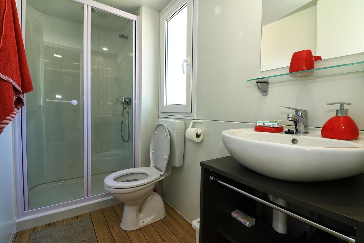 Mobil Homes Malufi 266 Jezera Exterior photo