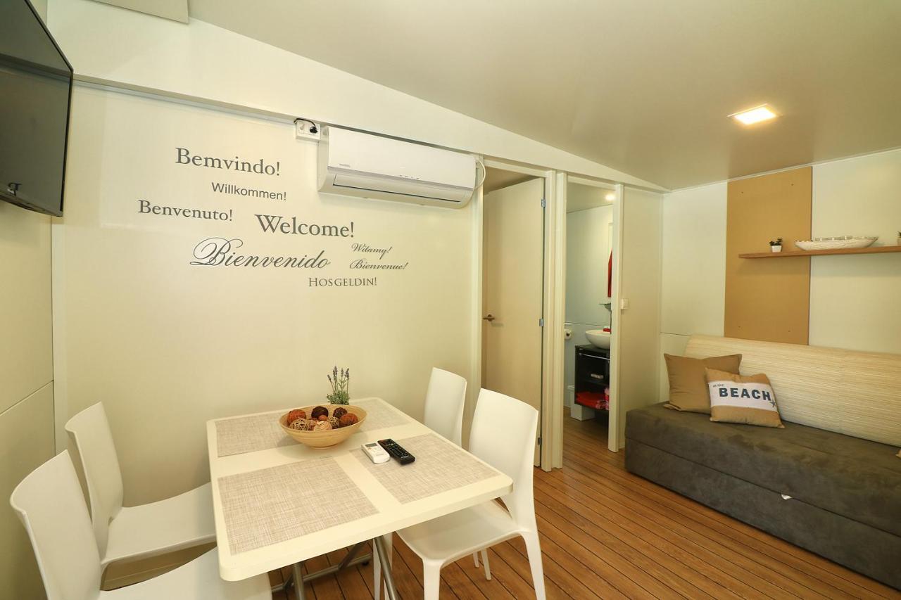 Mobil Homes Malufi 266 Jezera Exterior photo